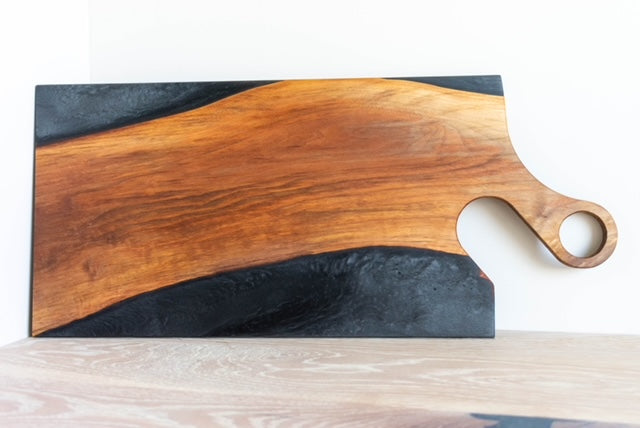 Small Round Handle Charcuterie Board
