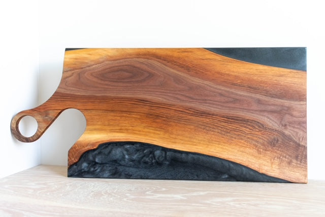 Small Round Handle Charcuterie Board